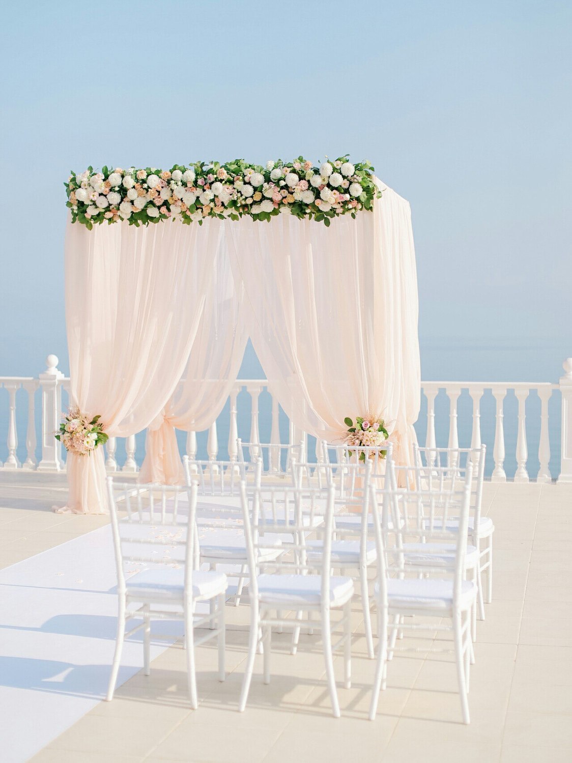 <span style="font-weight: bold;">Оформление свадеб</span> 